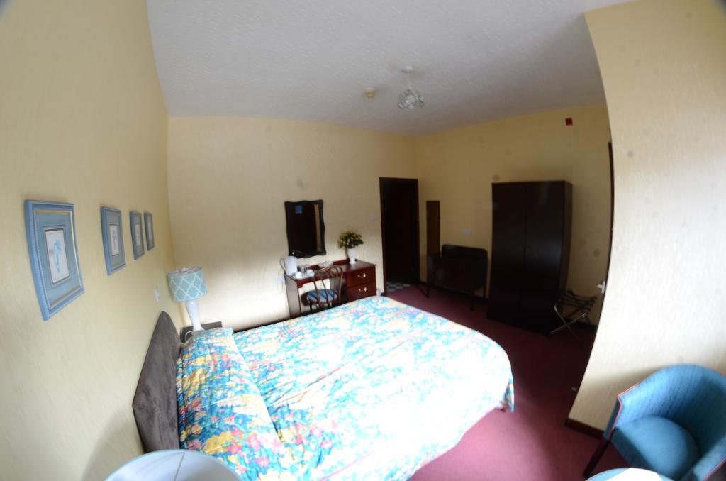 Achilty Guest House Contin Room photo